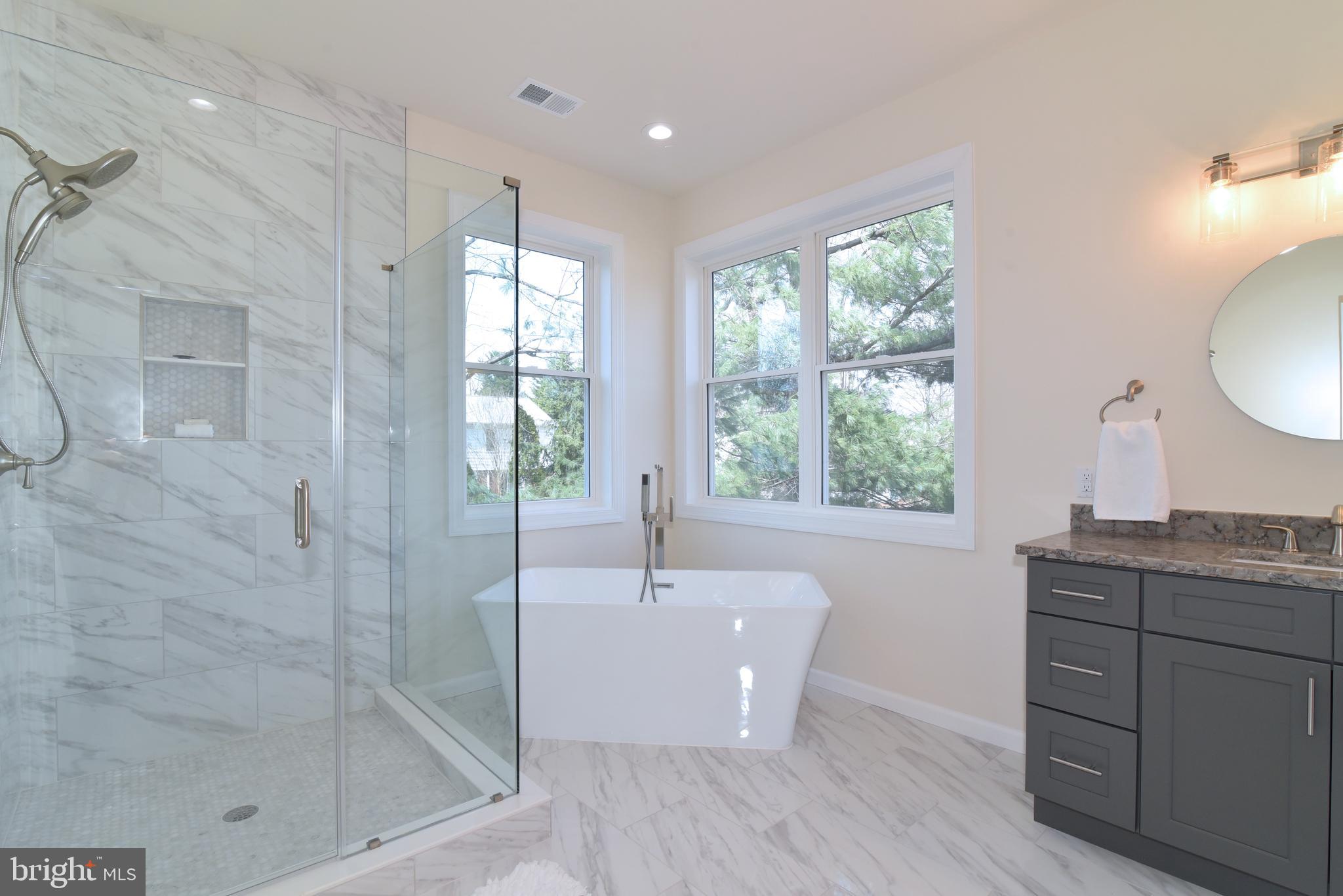 EDSALL PARK - Residential