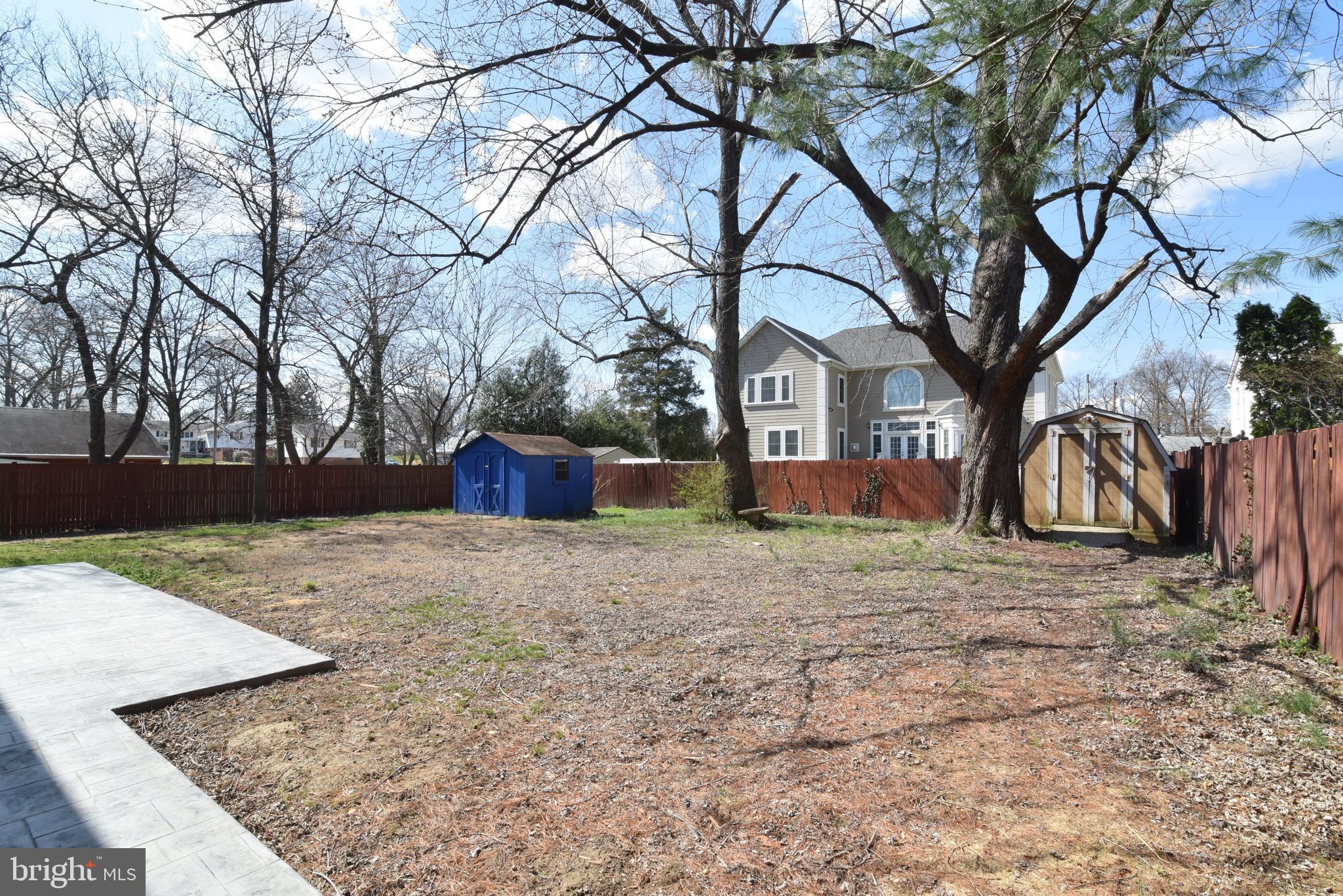 EDSALL PARK - Residential