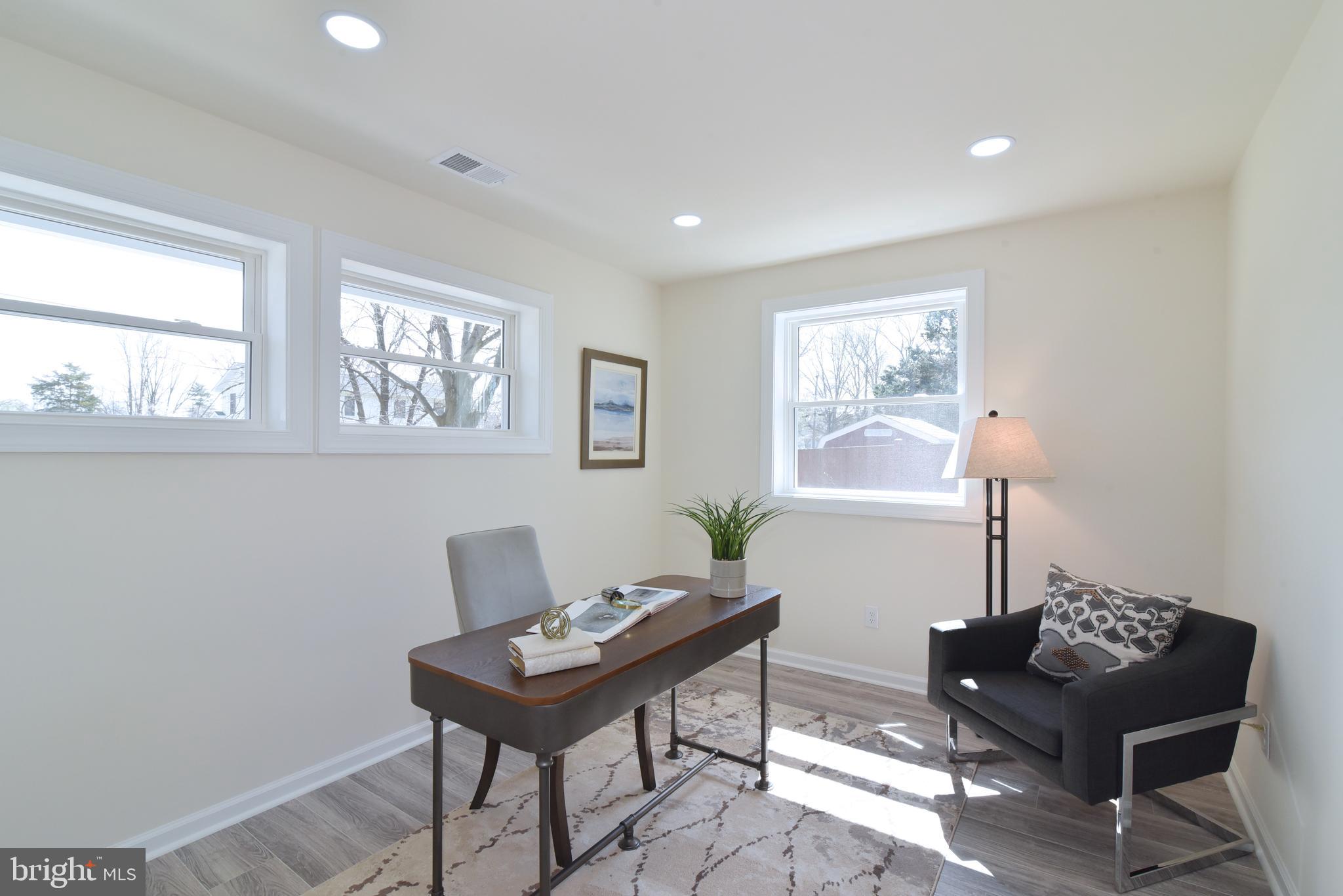 EDSALL PARK - Residential