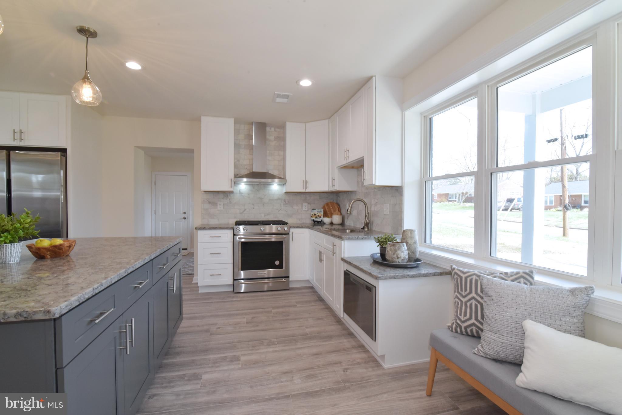 EDSALL PARK - Residential