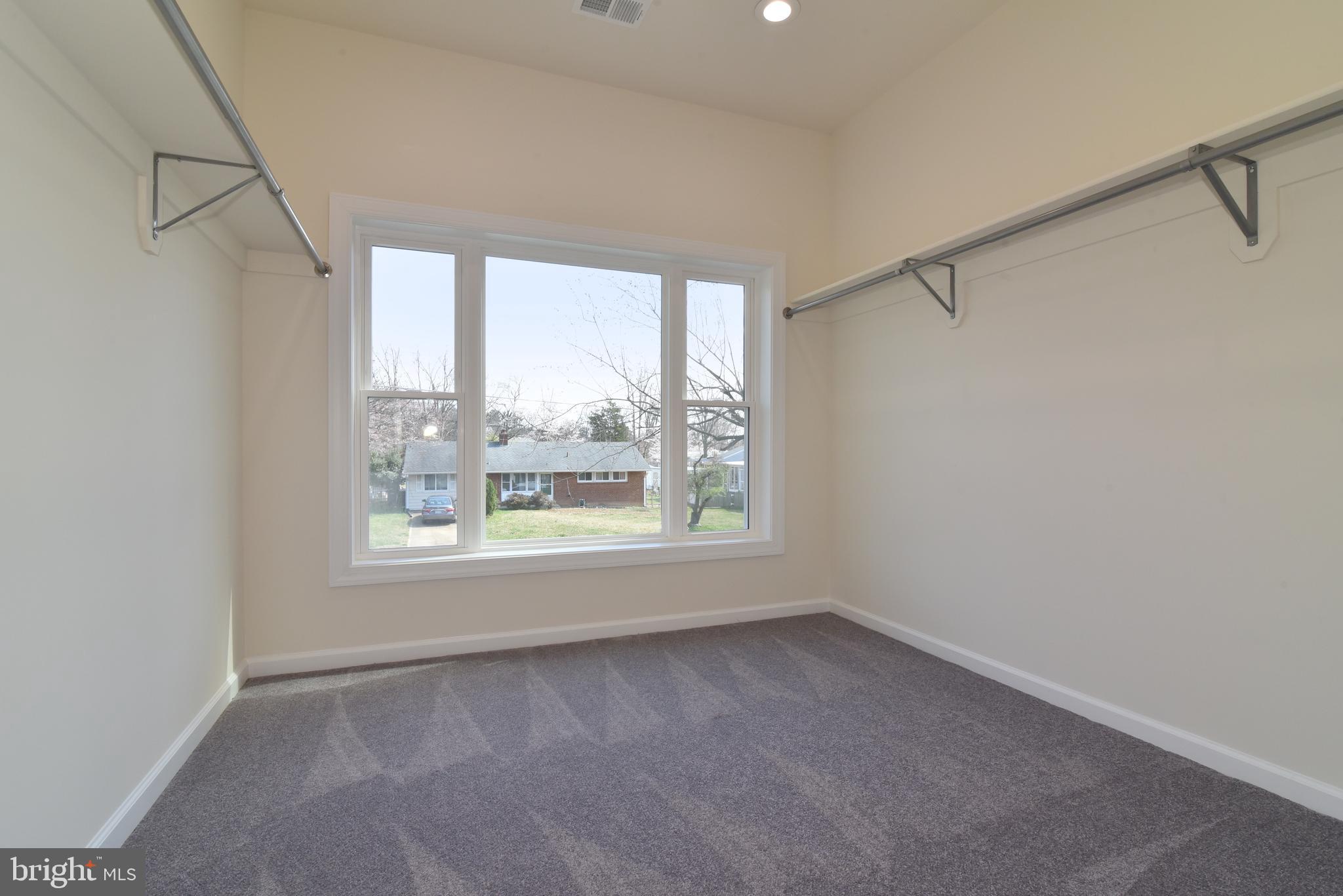 EDSALL PARK - Residential