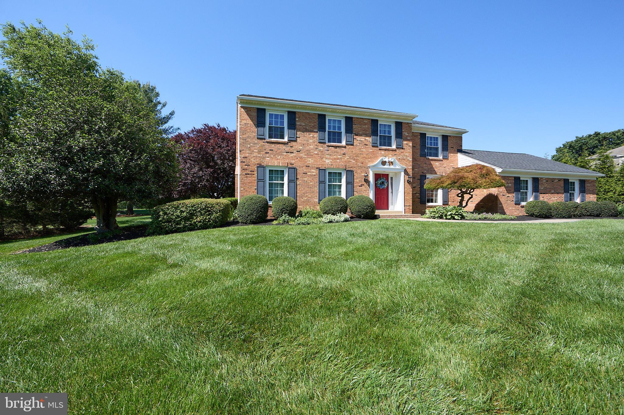 612 NORMANS LANE