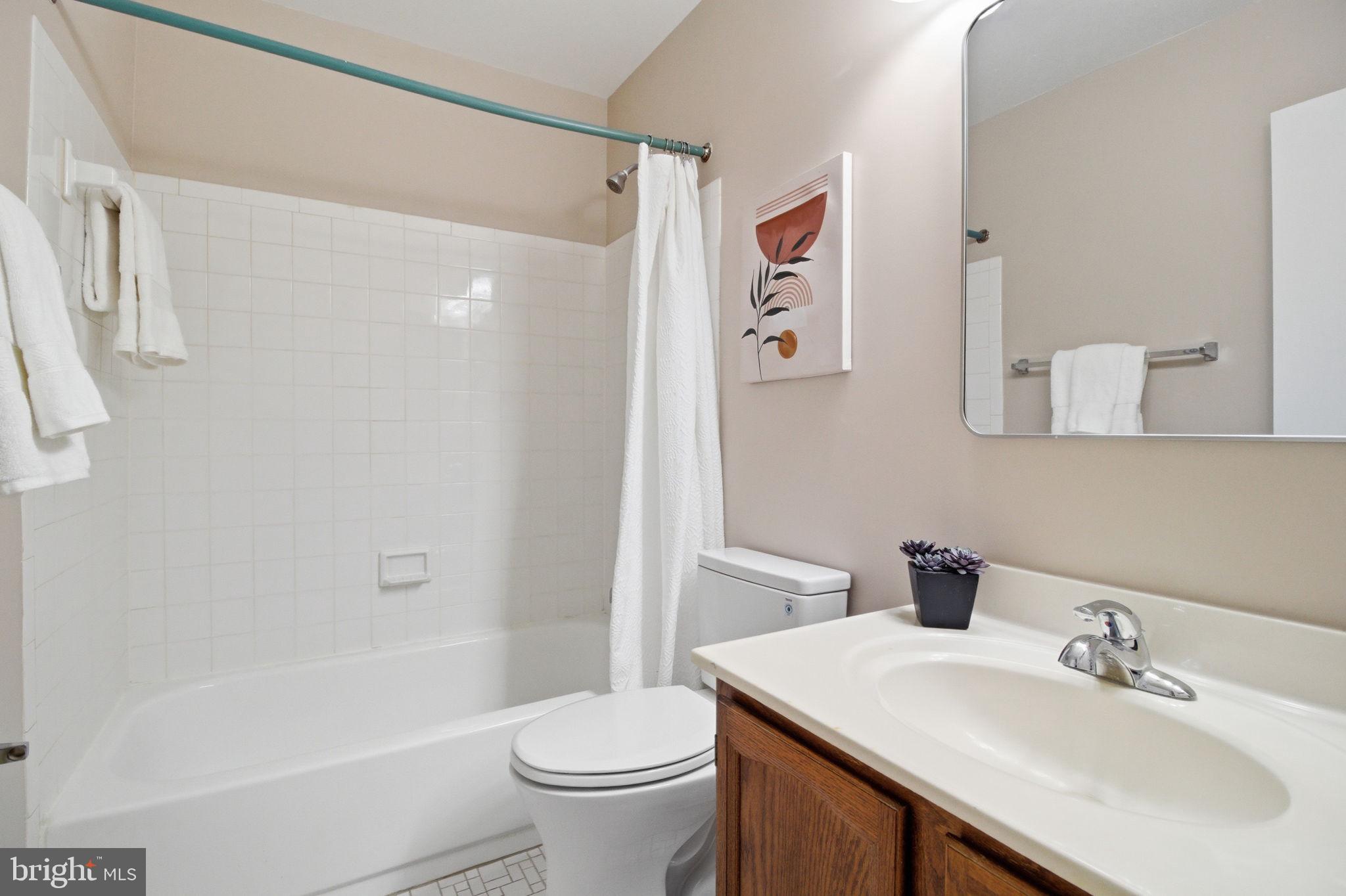 HERITAGE CROSSING - Residential
