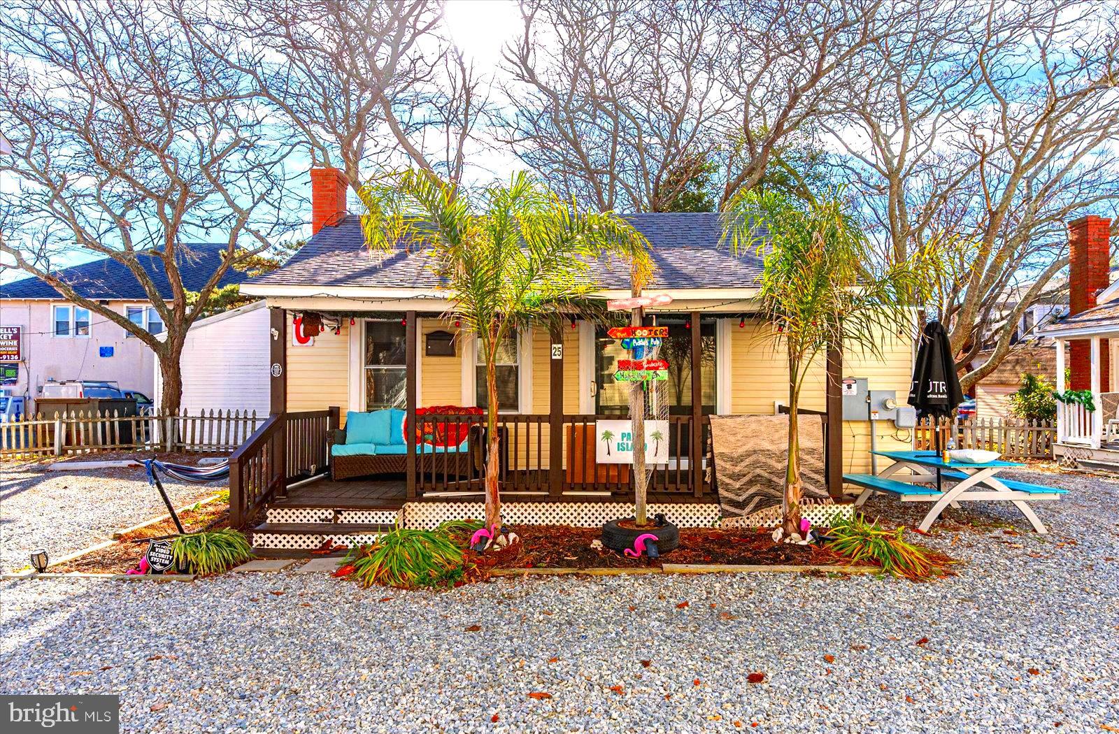 HITCHENS & TRIMPER - Residential