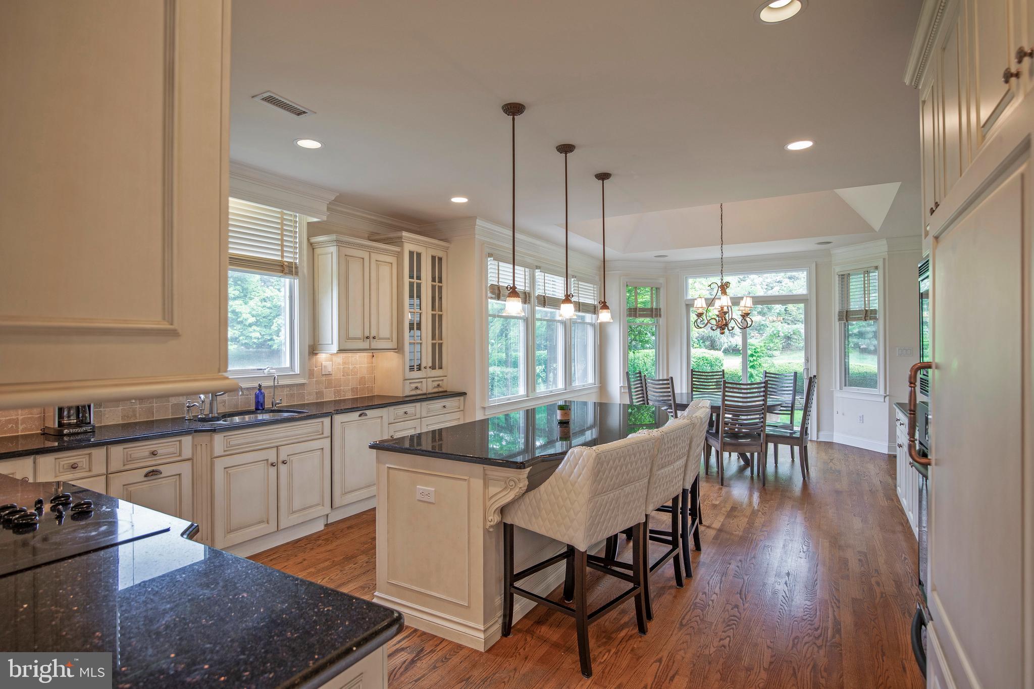 LONGMEADOW - Residential