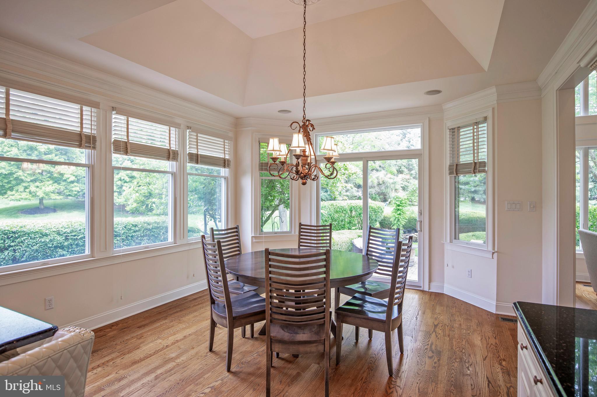 LONGMEADOW - Residential
