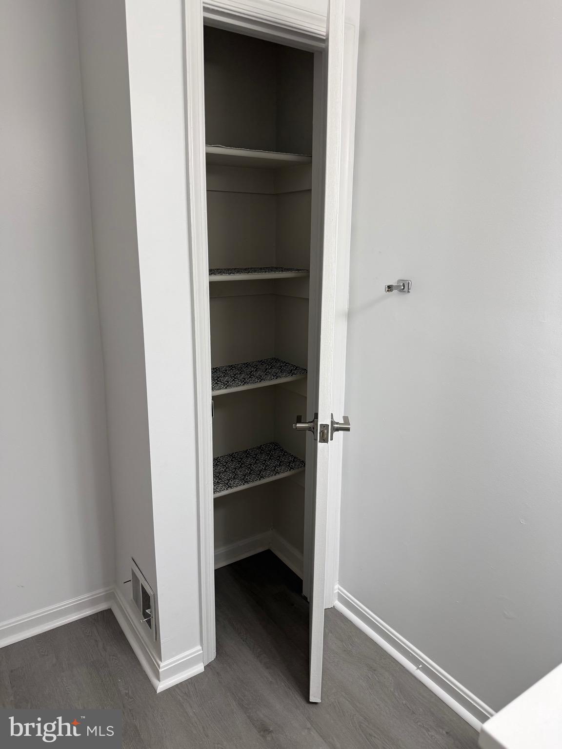 THE TOWNS AT WALKER MILL - Residential