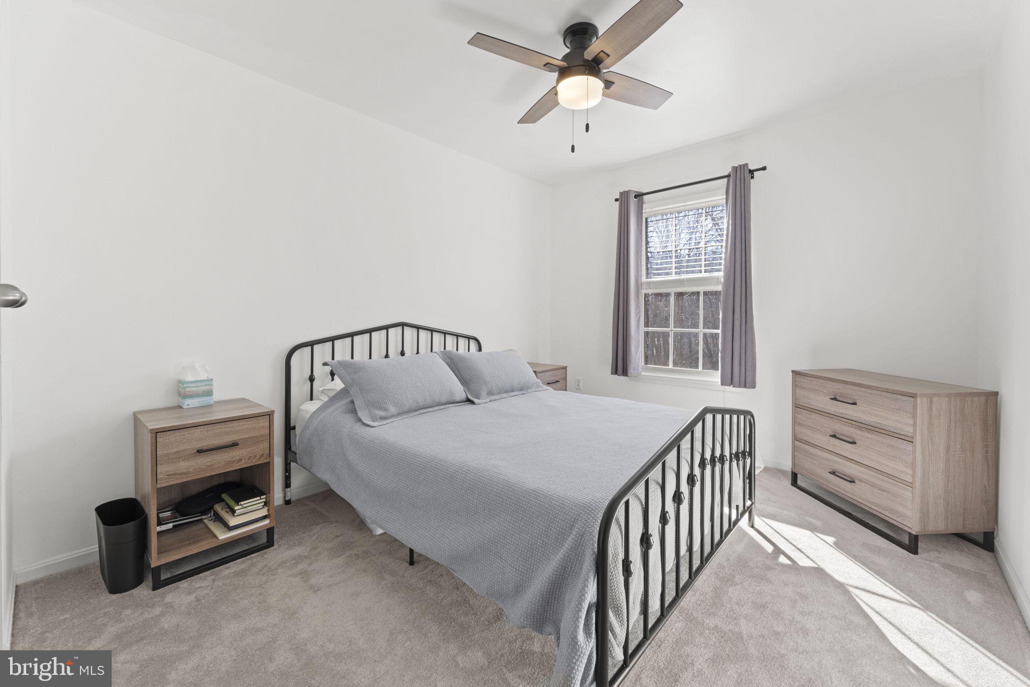 LITTLE ROCKY RUN - Residential Lease