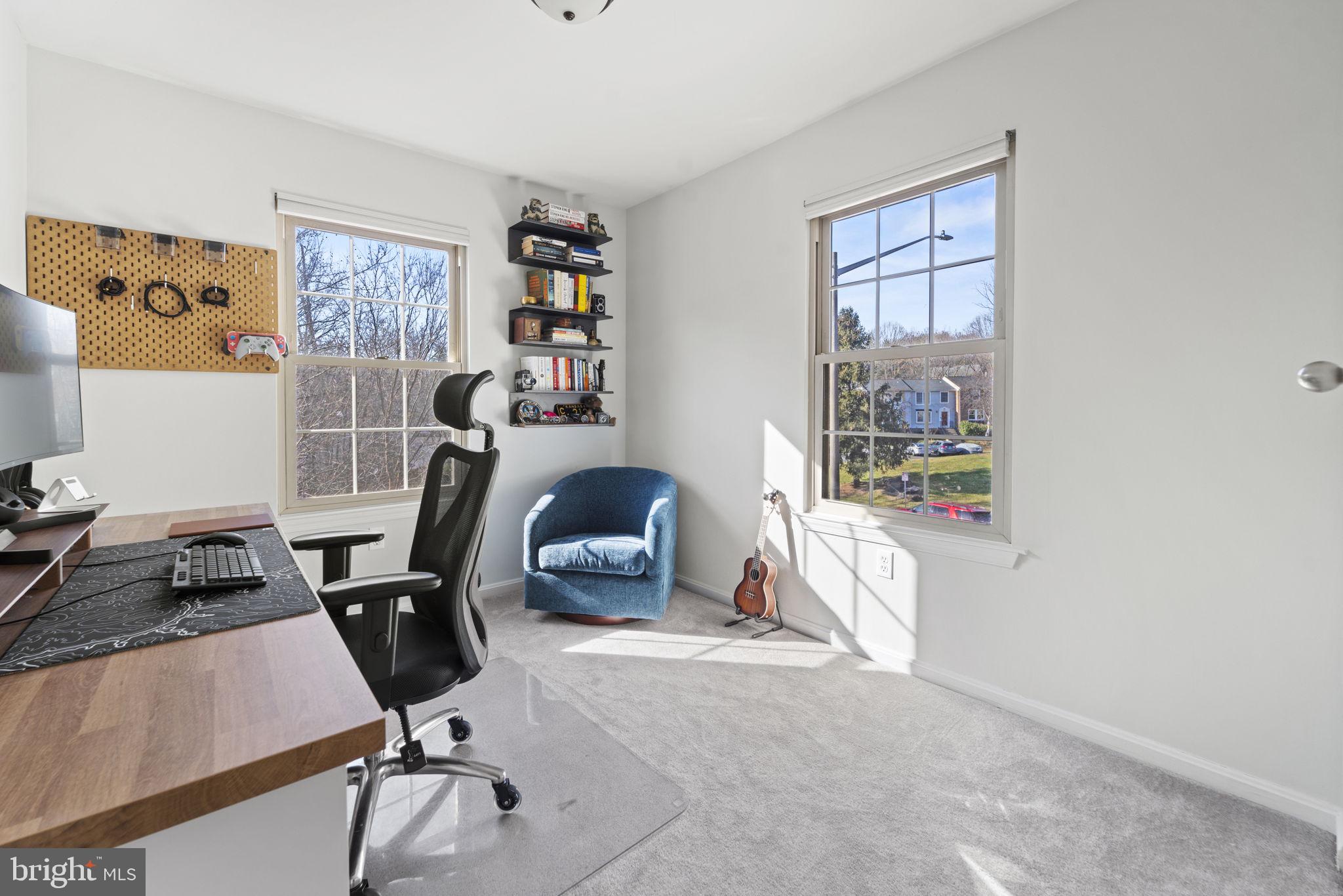 LITTLE ROCKY RUN - Residential Lease