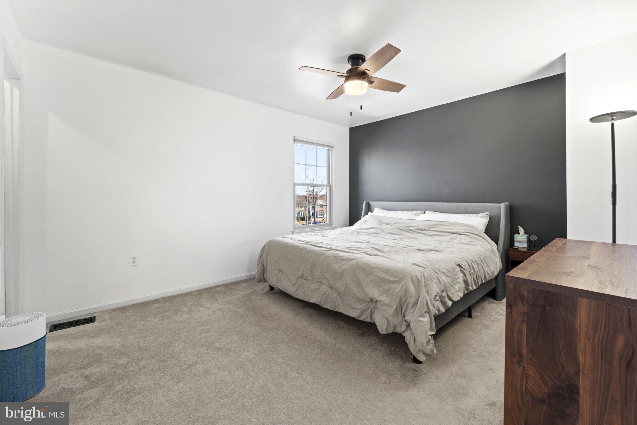 LITTLE ROCKY RUN - Residential Lease