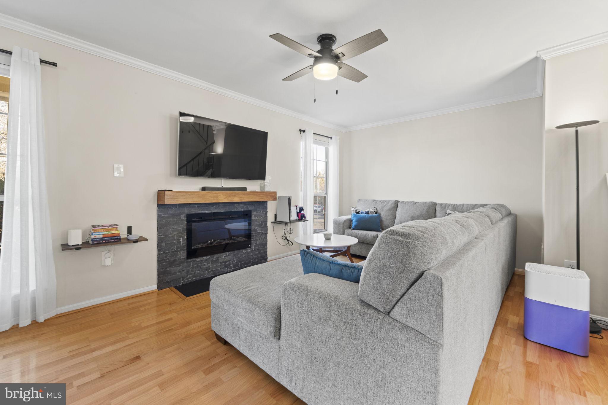 LITTLE ROCKY RUN - Residential Lease