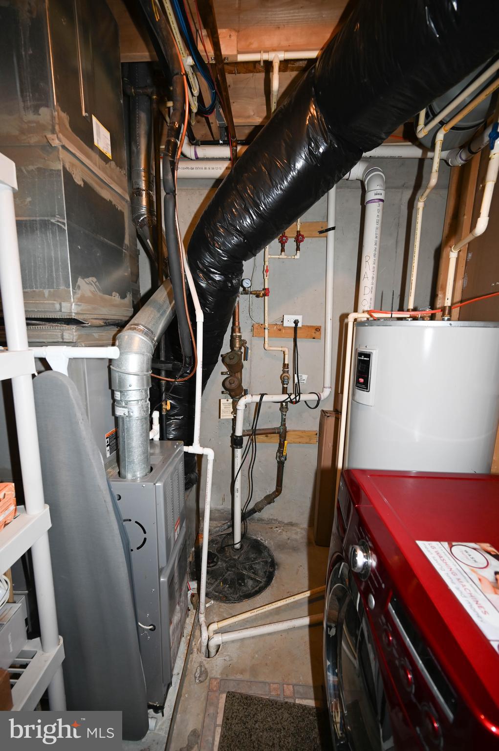 RED RUN VILLA - Residential