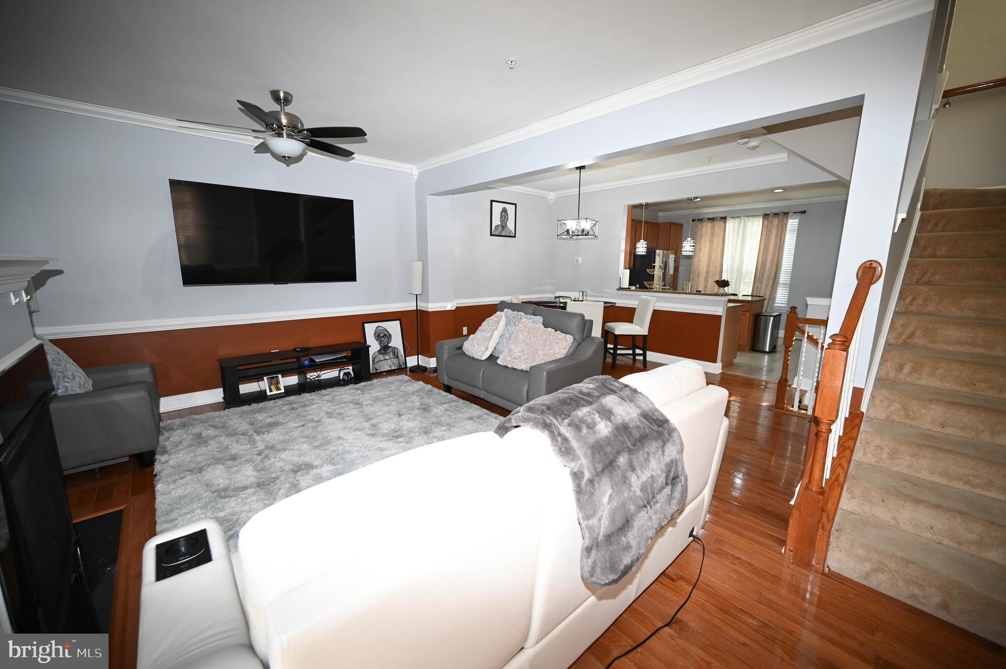 RED RUN VILLA - Residential