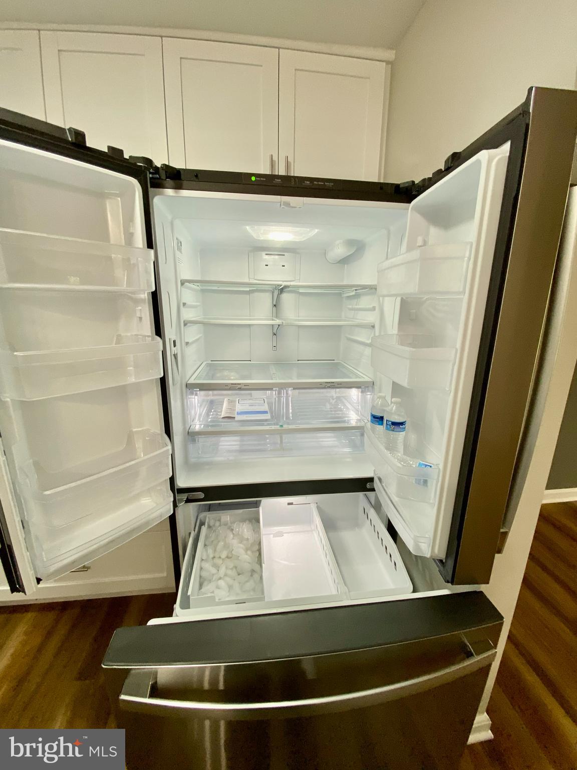 SUMMERHOUSE CONDO - Residential