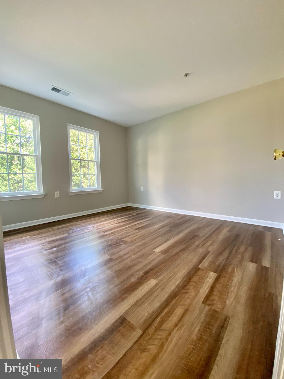 SUMMERHOUSE CONDO - Residential