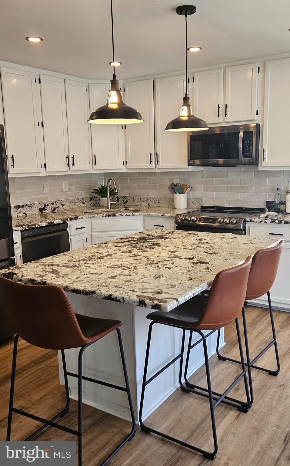 RICHFIELD STATION VILLAGE - Residential Lease