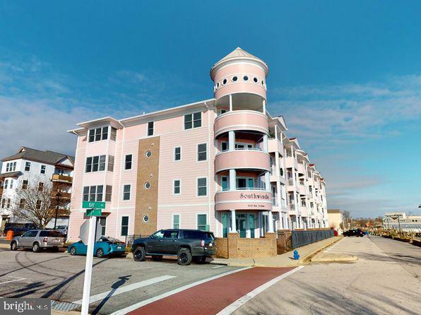 RICHFIELD STATION VILLAGE - Residential Lease