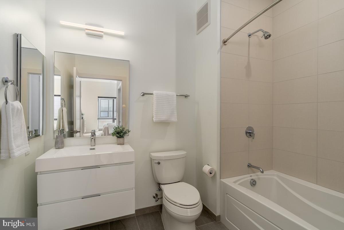 POTOMAC YARD - Residential