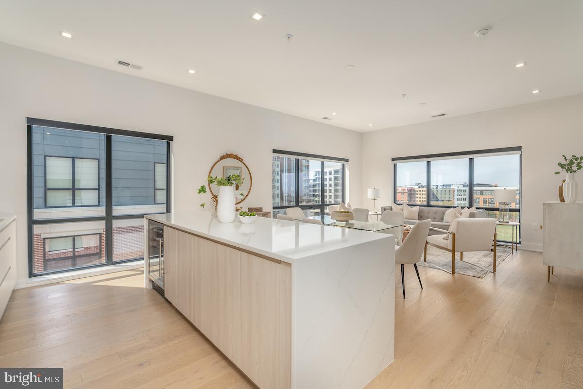 737 SWANN AVENUE 602