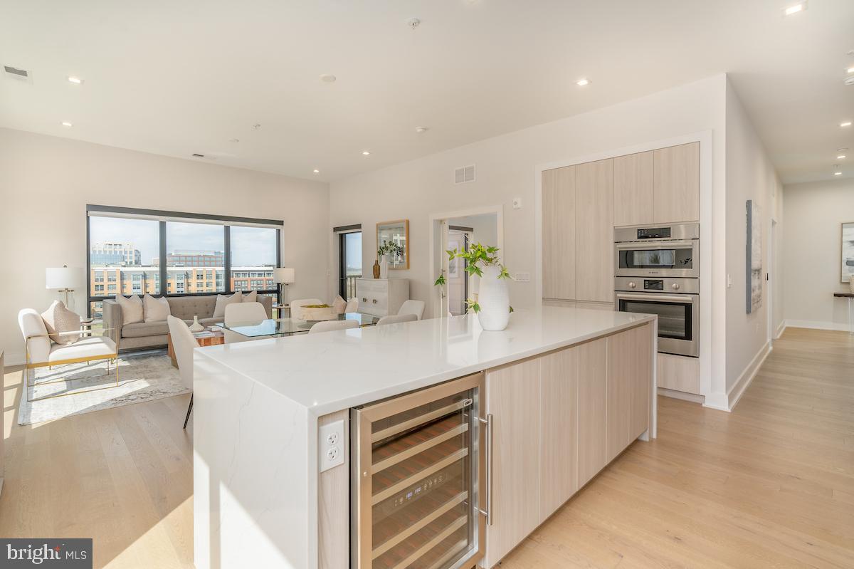 737 SWANN AVENUE 602