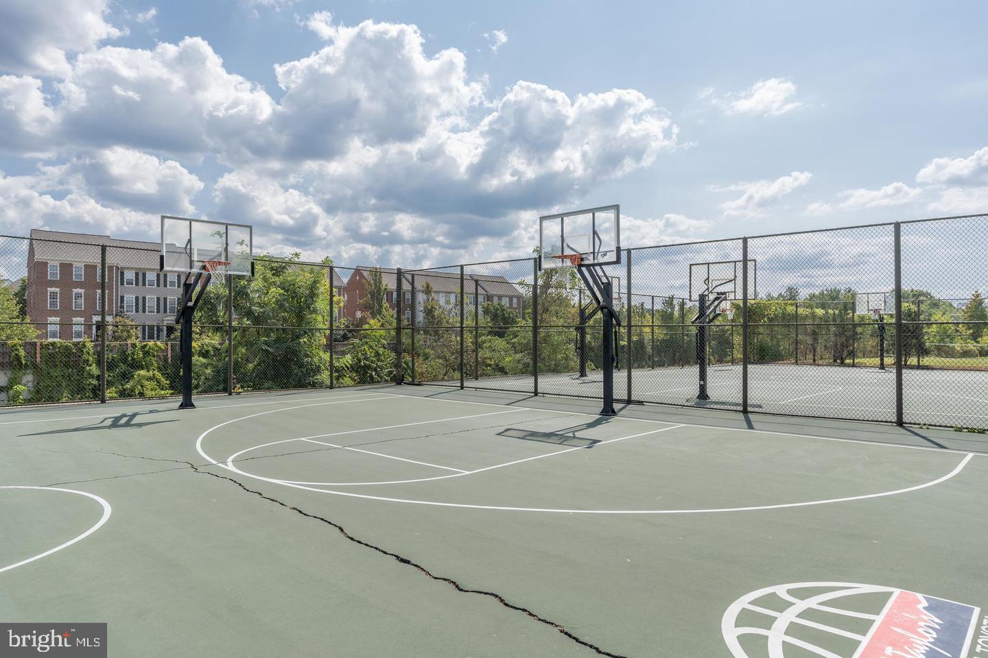 POTOMAC YARD - Residential