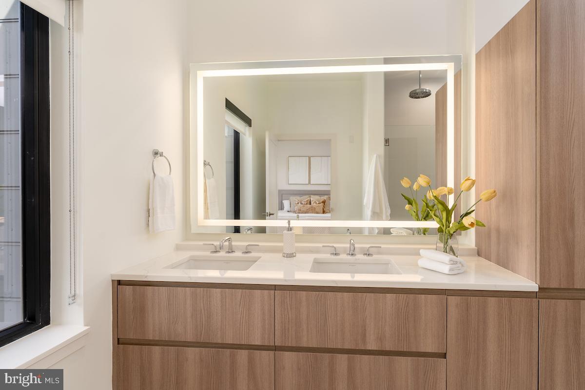 POTOMAC YARD - Residential