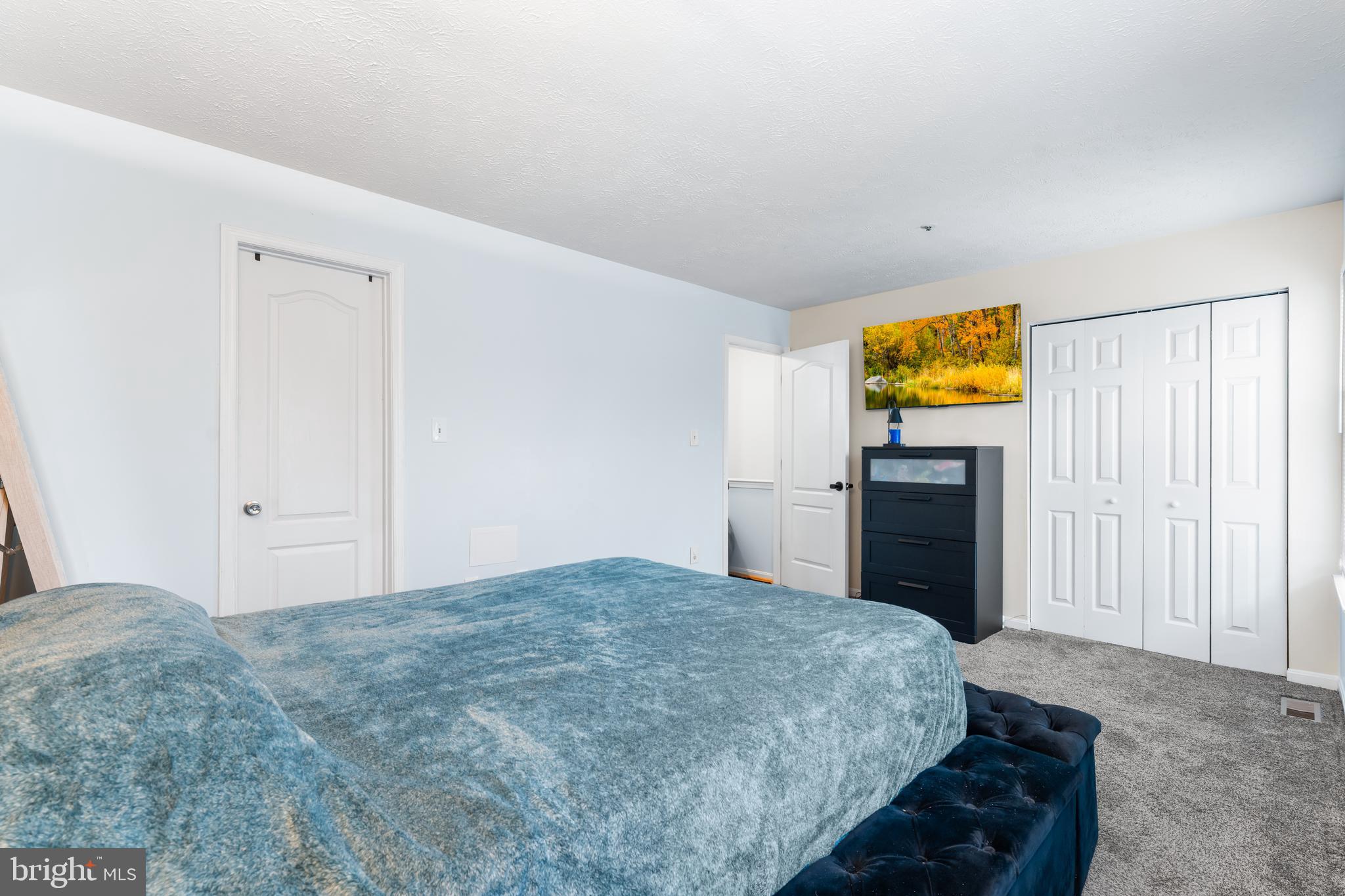 ROYAL PLAZA - Residential