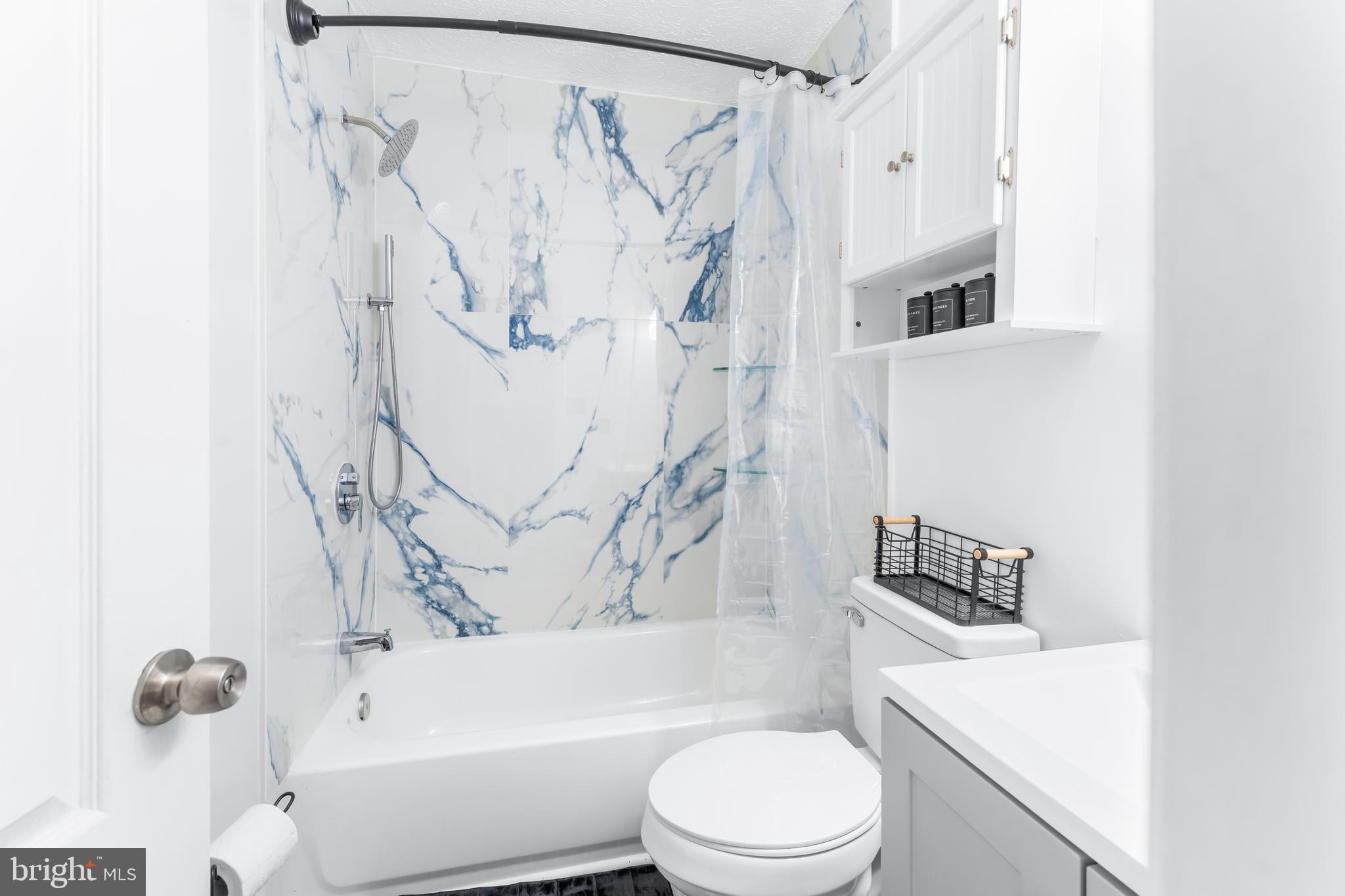 ROYAL PLAZA - Residential