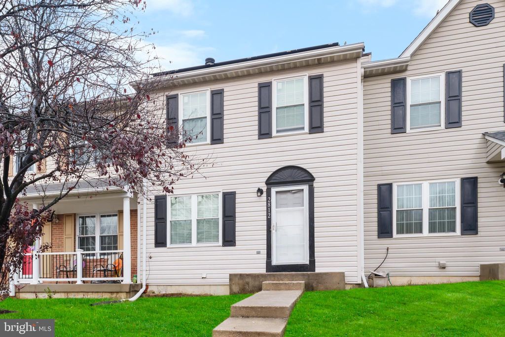Photo of 2812 Crestwick Place, DISTRICT HEIGHTS, MD 20747 (MLS # MDPG2181790)