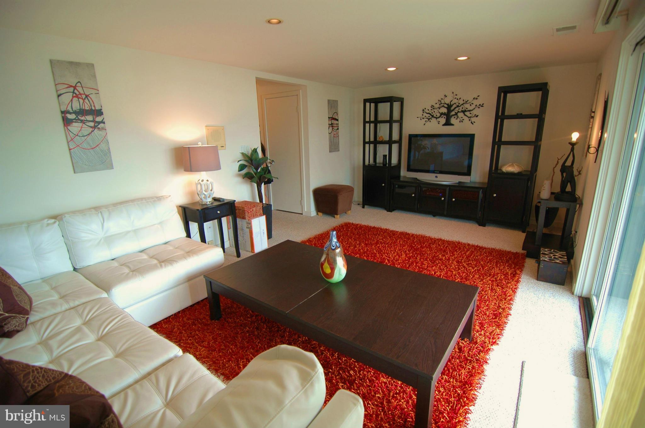 CHESAPEAKE HARBOUR - Residential Lease