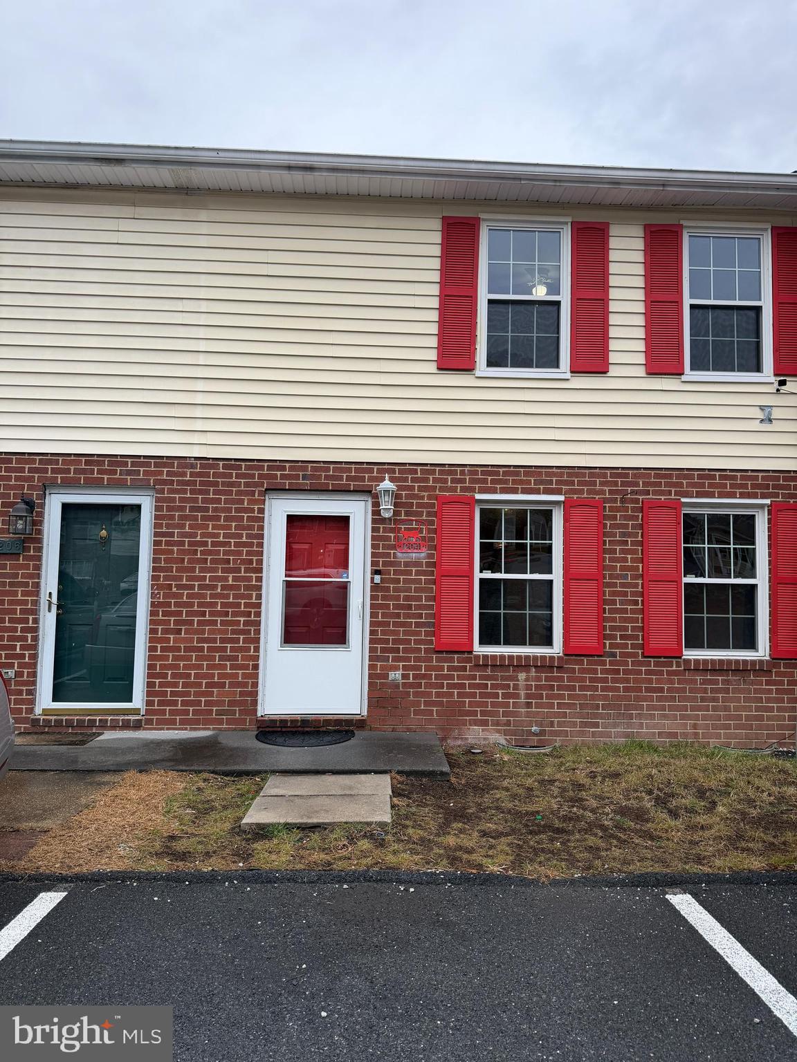 FREDERICKTOWNE TOWNHOUSE - Residential Lease