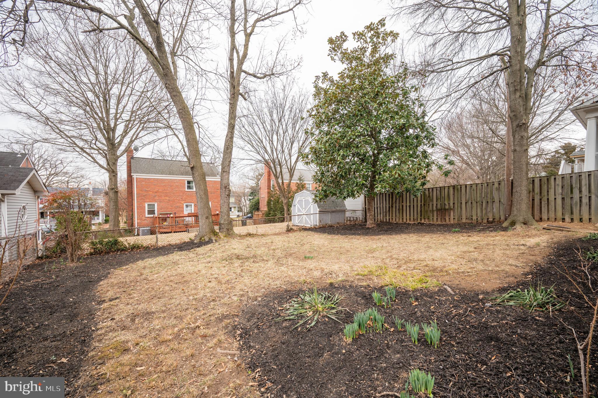 BARCROFT - Residential