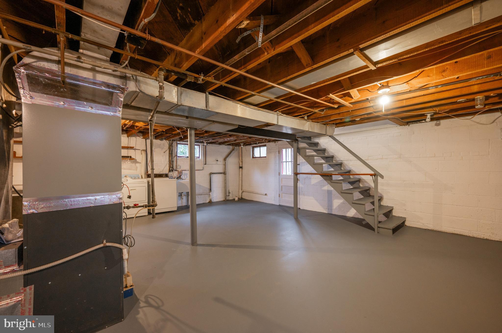 BARCROFT - Residential