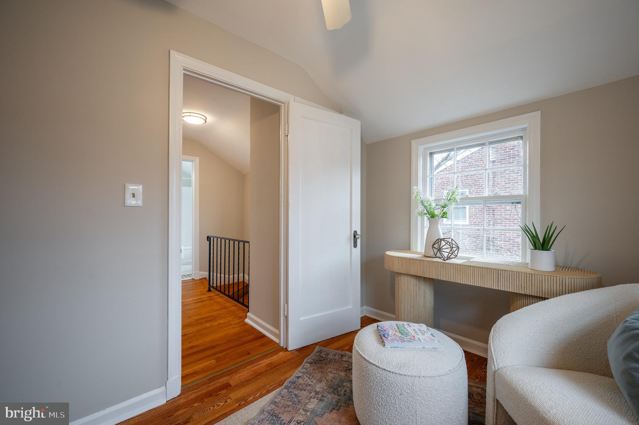 BARCROFT - Residential