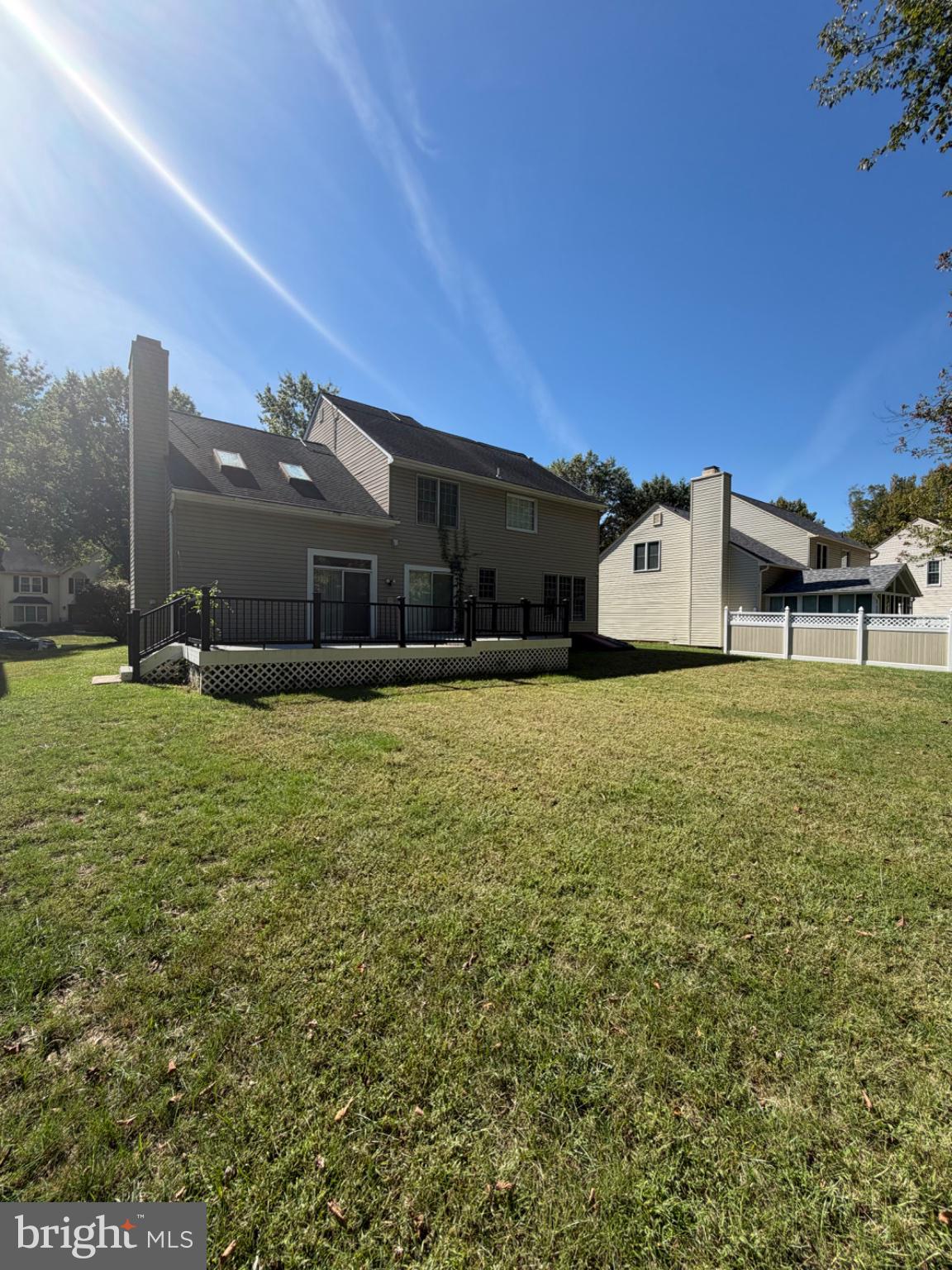 1821 PEACHTREE LANE
