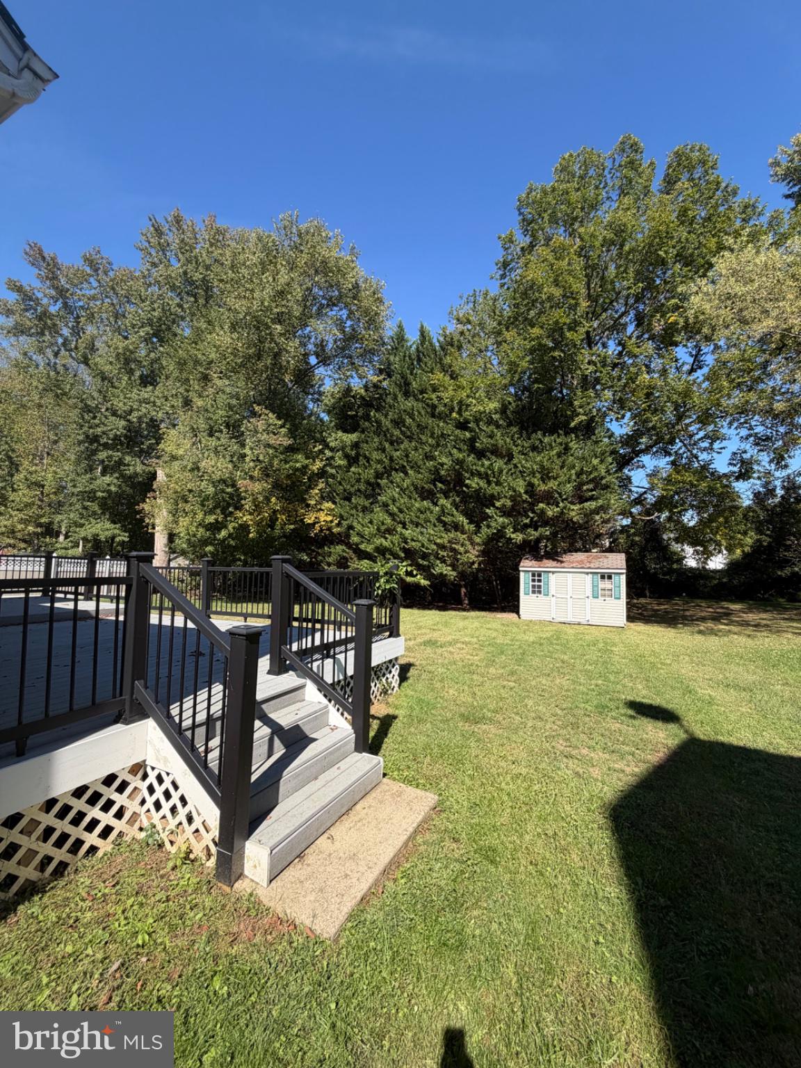 1821 PEACHTREE LANE