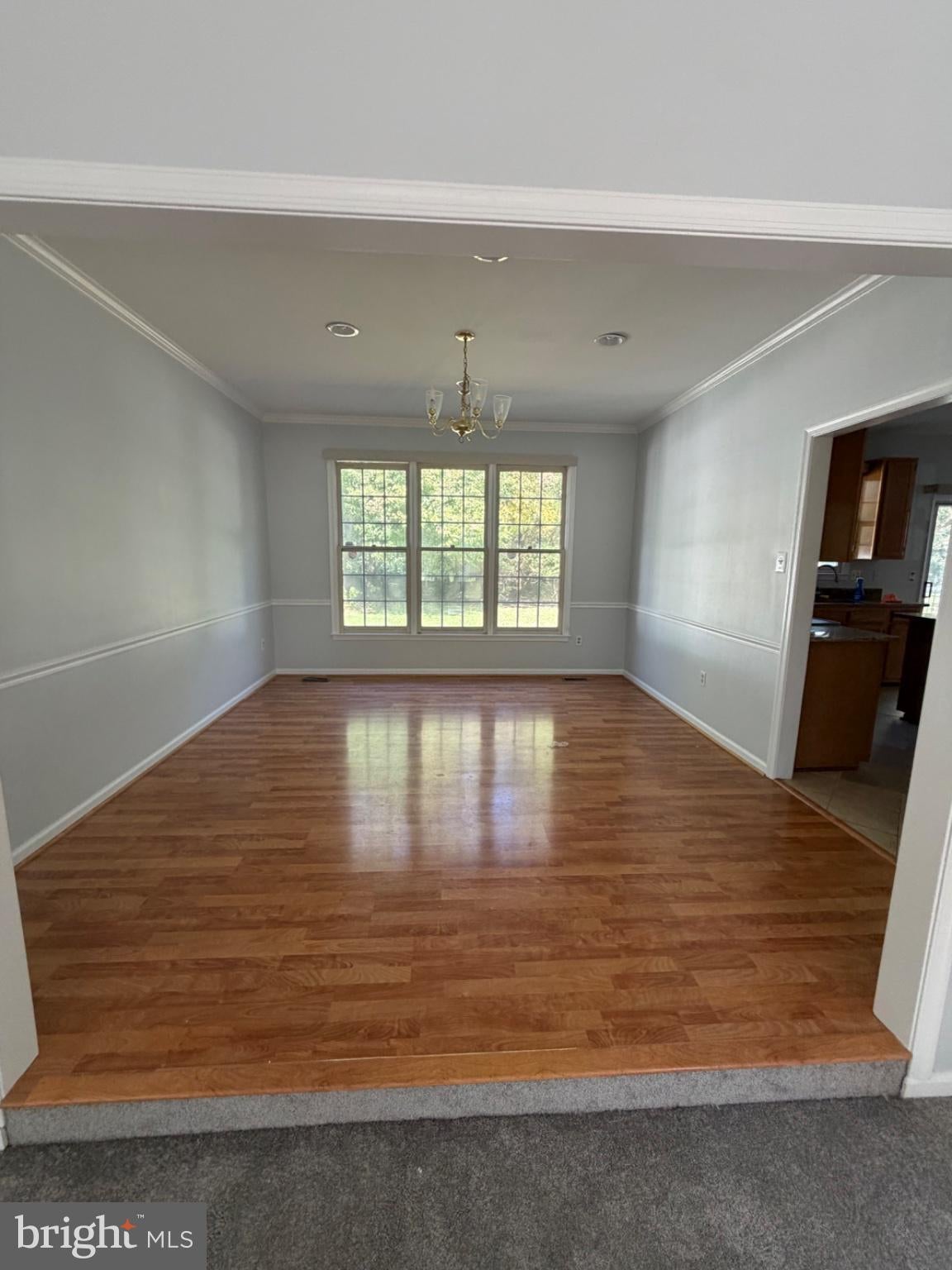1821 PEACHTREE LANE