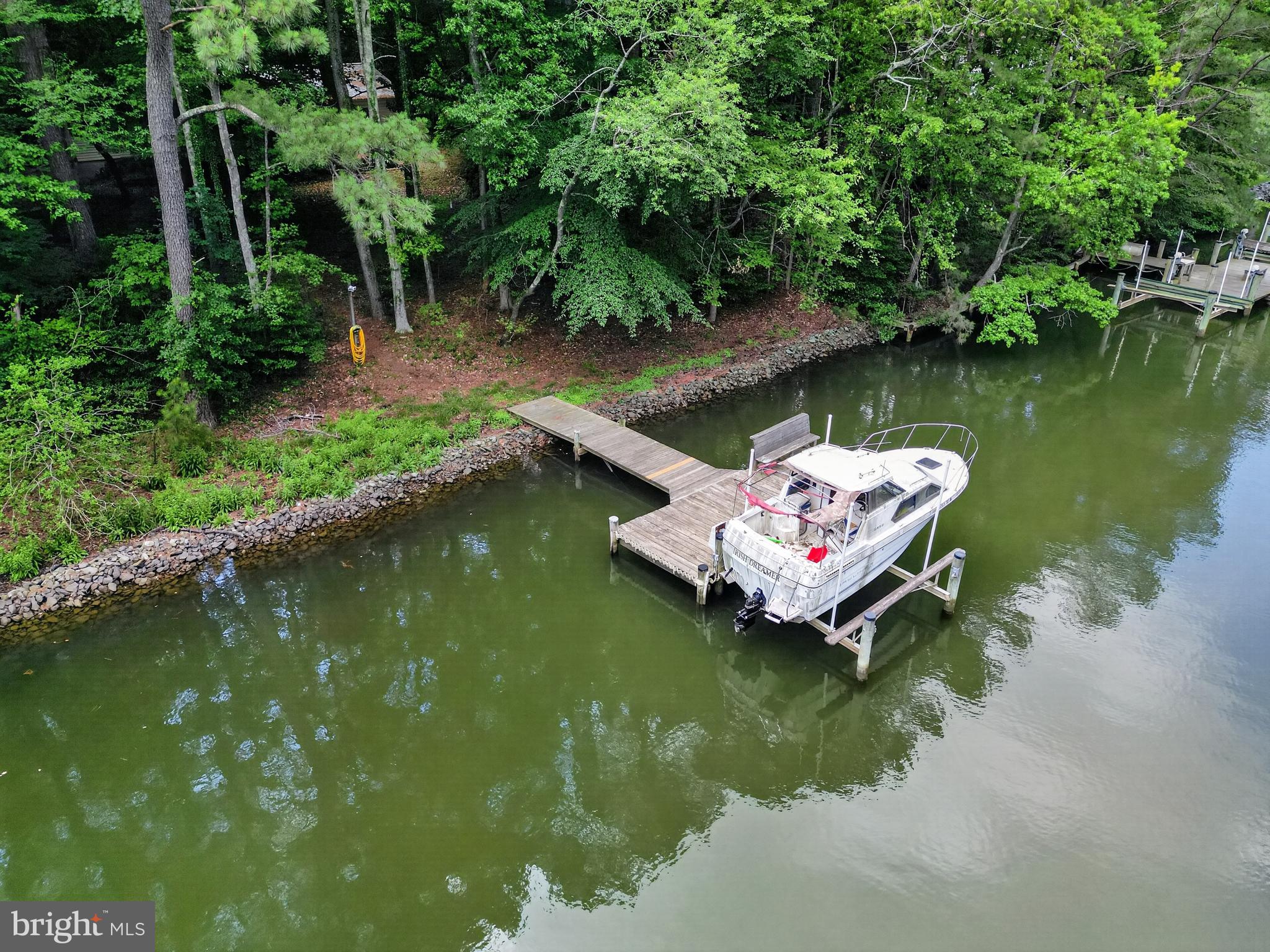262 ELKINS LANE
