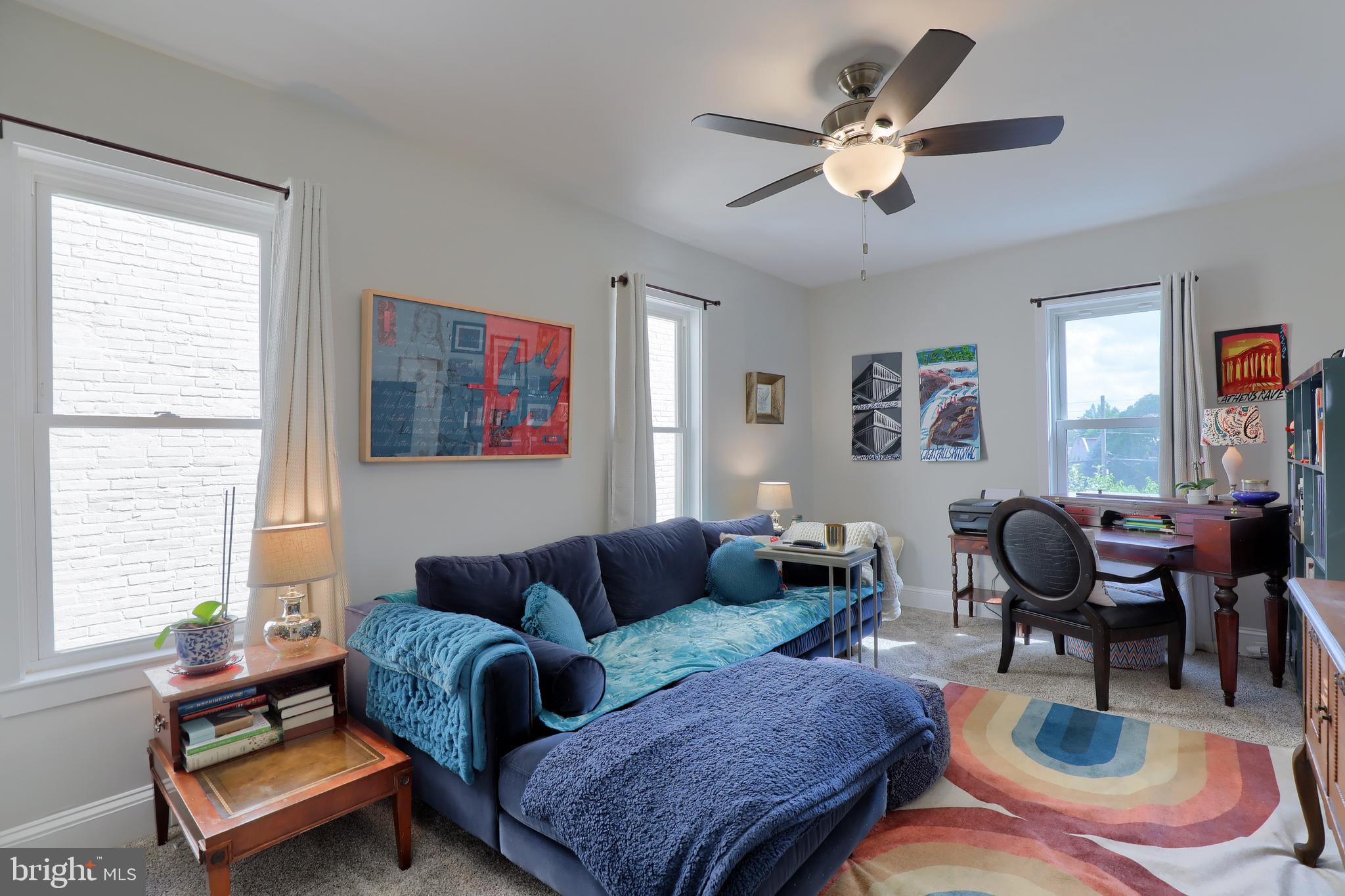 CHESTNUT HILL - Residential