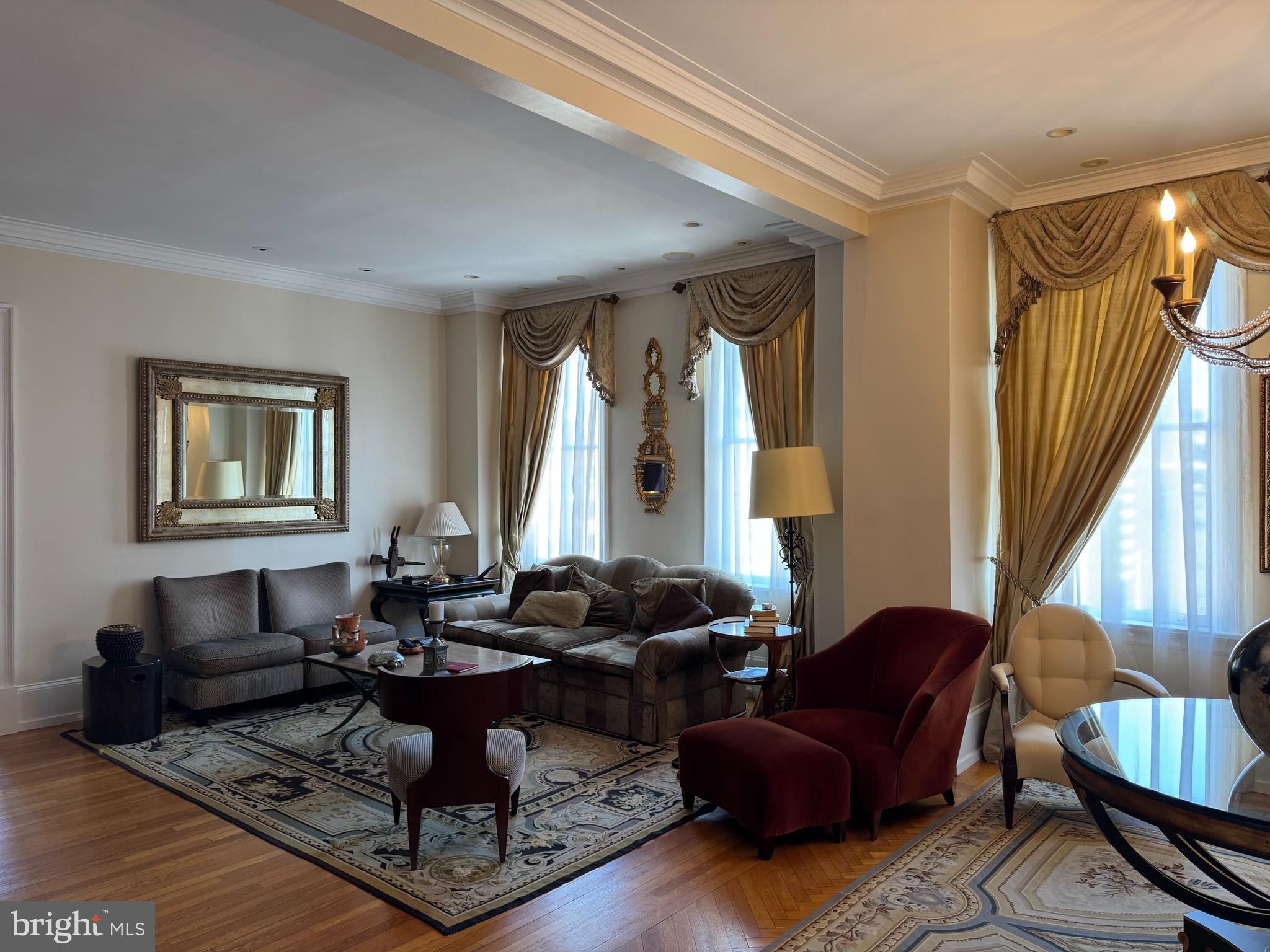 RITTENHOUSE SQUARE - Residential