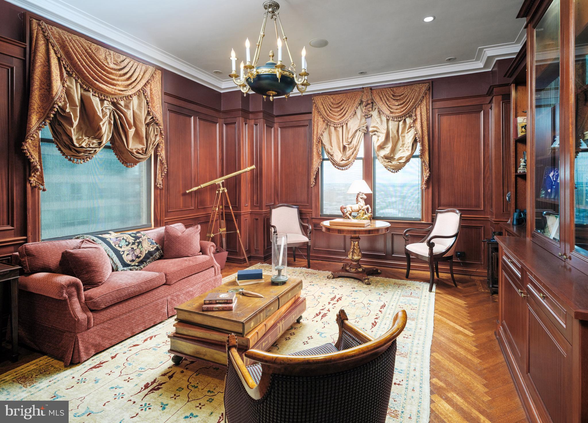 RITTENHOUSE SQUARE - Residential