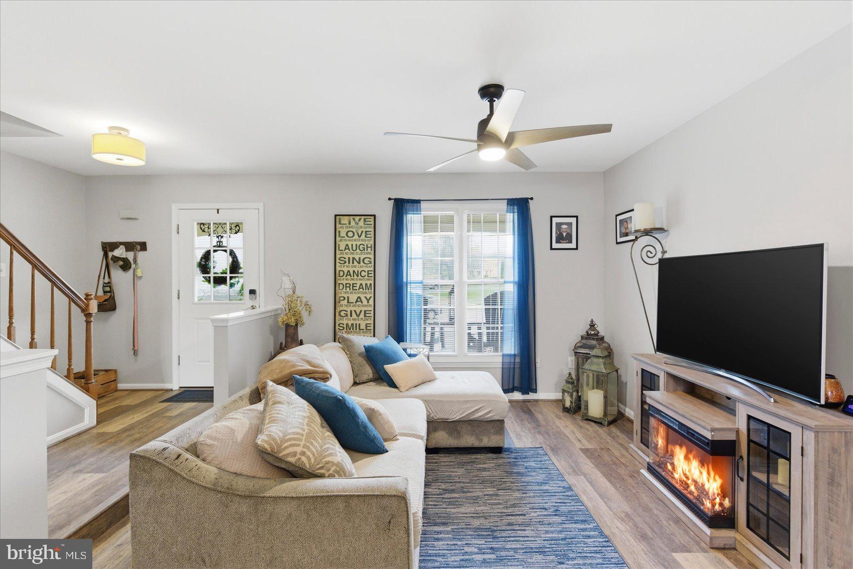 1808 BRAMBLE BROOK LANE