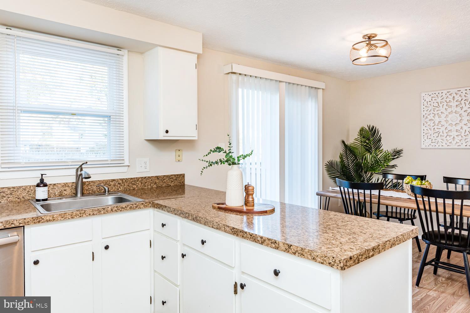 MAYFIELD MANOR - Residential