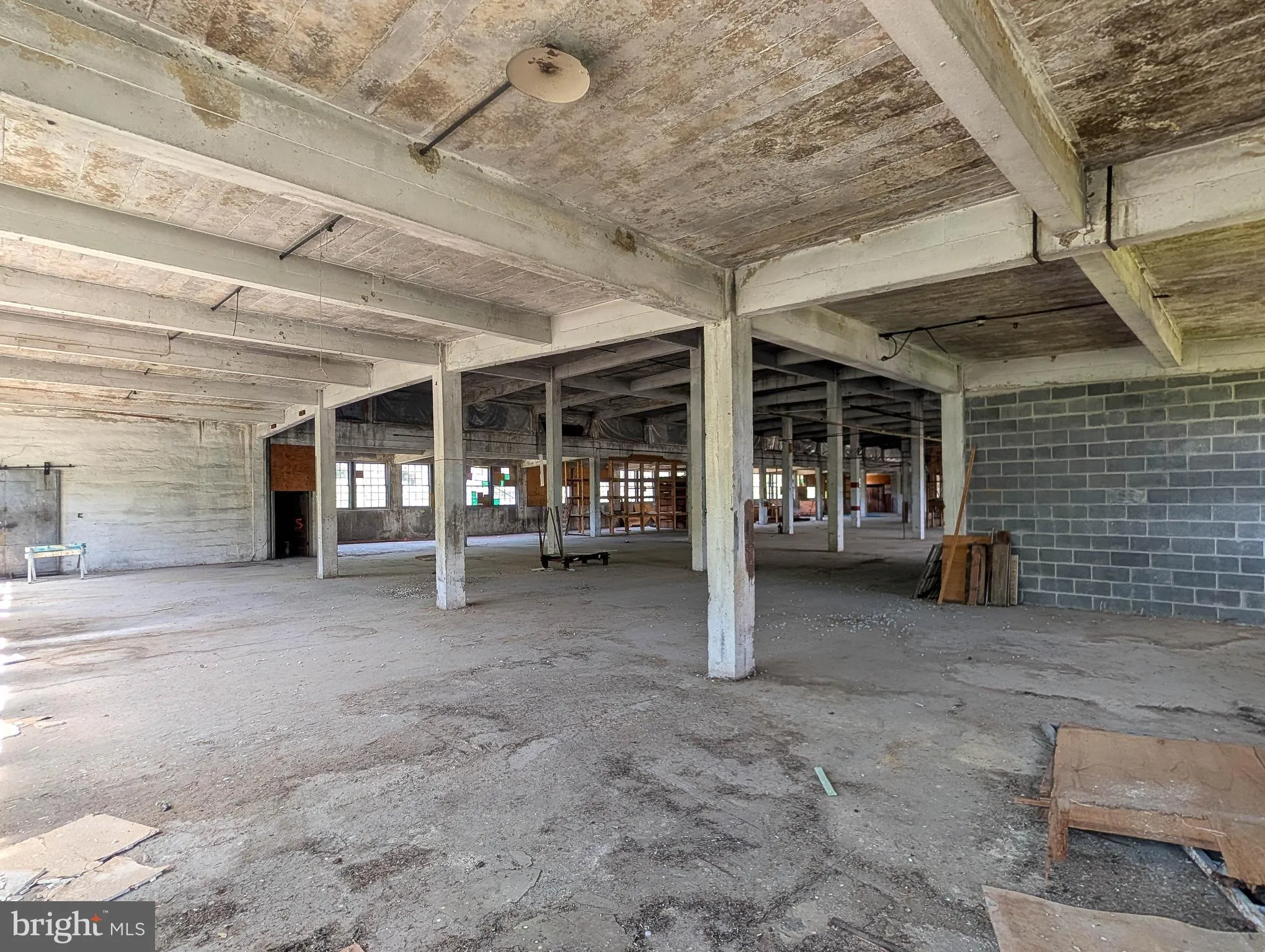 Additional image 181 of 43 West 3rd Street, Everett, PA 15537