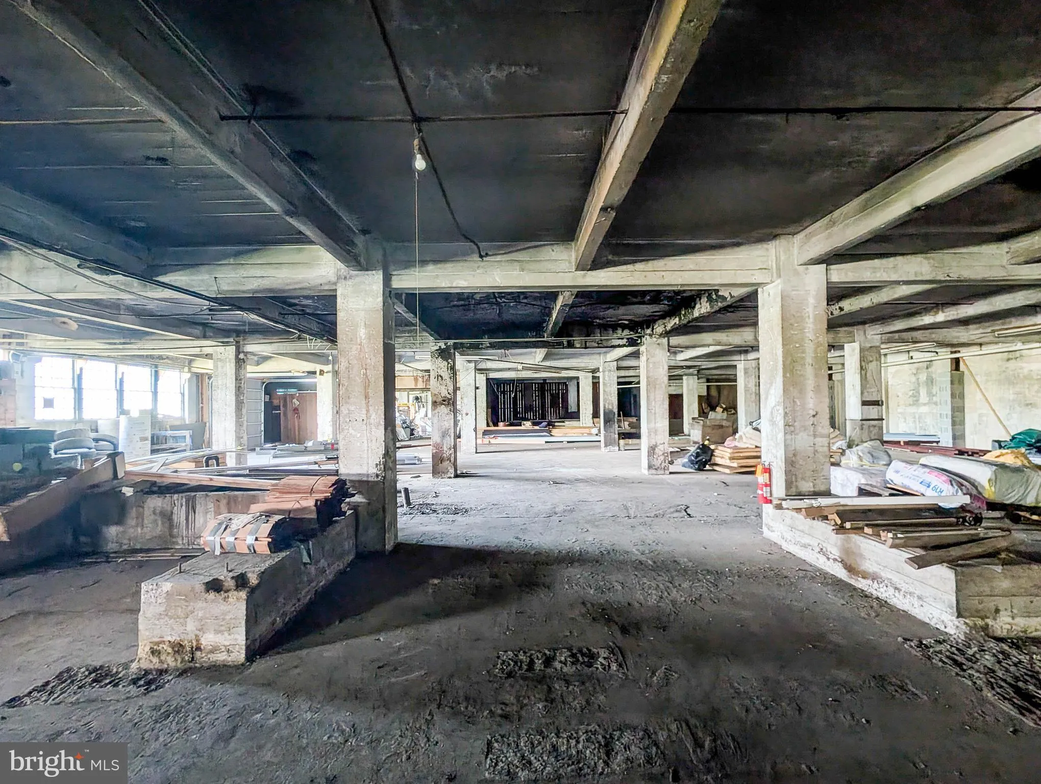 Additional image 189 of 43 West 3rd Street, Everett, PA 15537