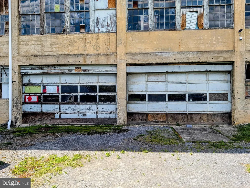 Additional image 23 of 43 West 3rd Street, Everett, PA 15537