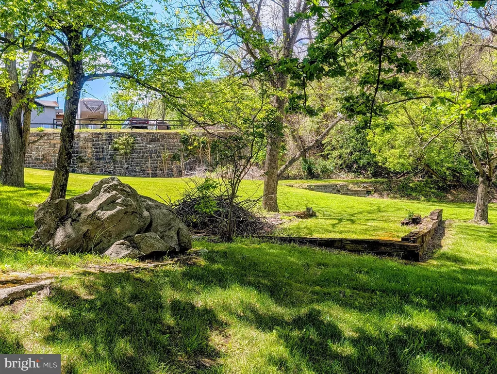 Additional image 13 of 43 West 3rd Street, Everett, PA 15537