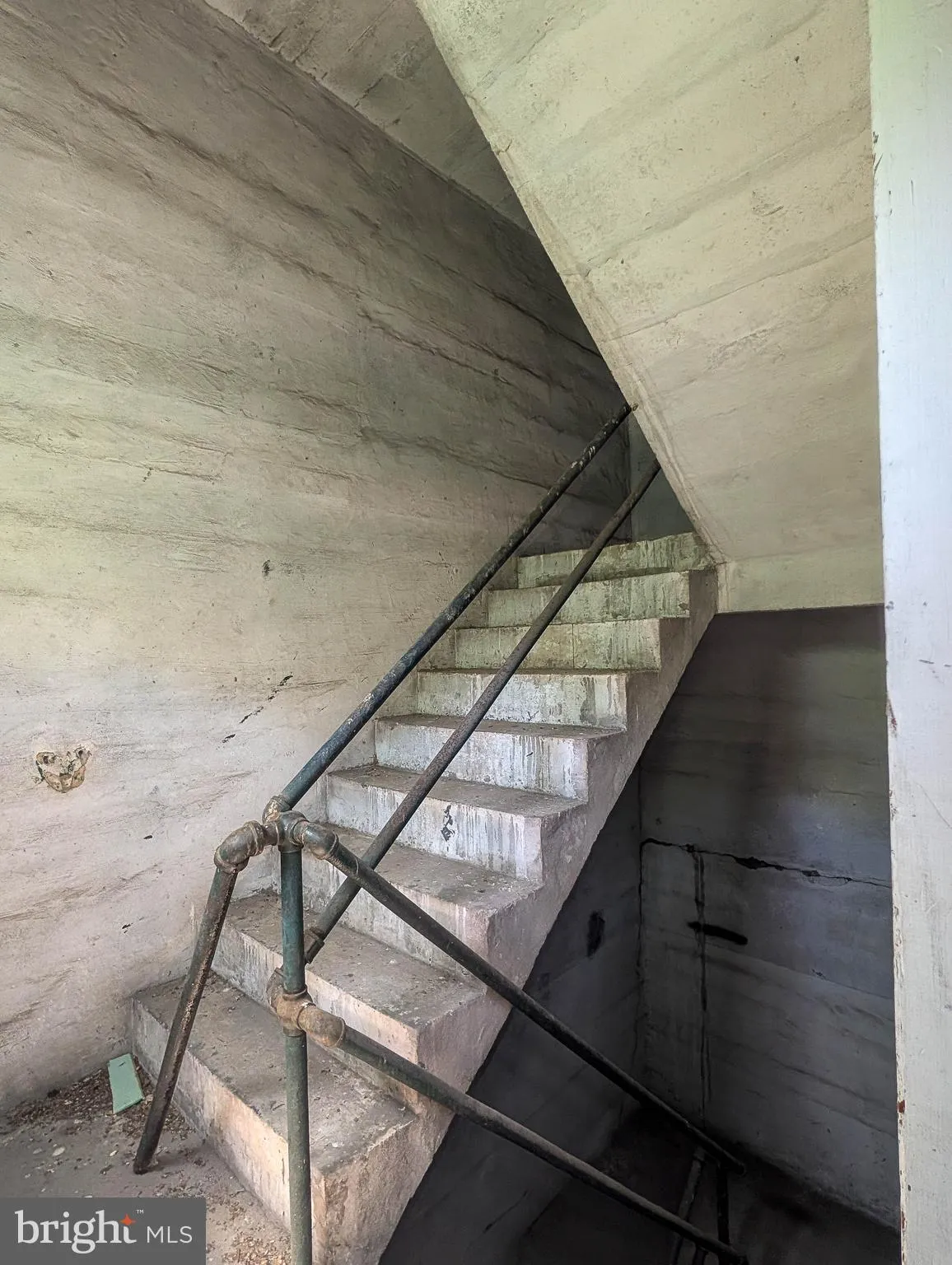 Additional image 182 of 43 West 3rd Street, Everett, PA 15537