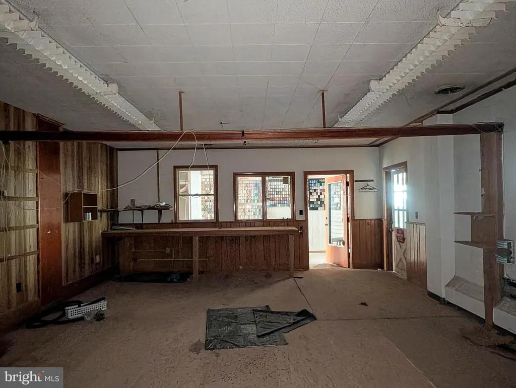 Additional image 69 of 43 West 3rd Street, Everett, PA 15537
