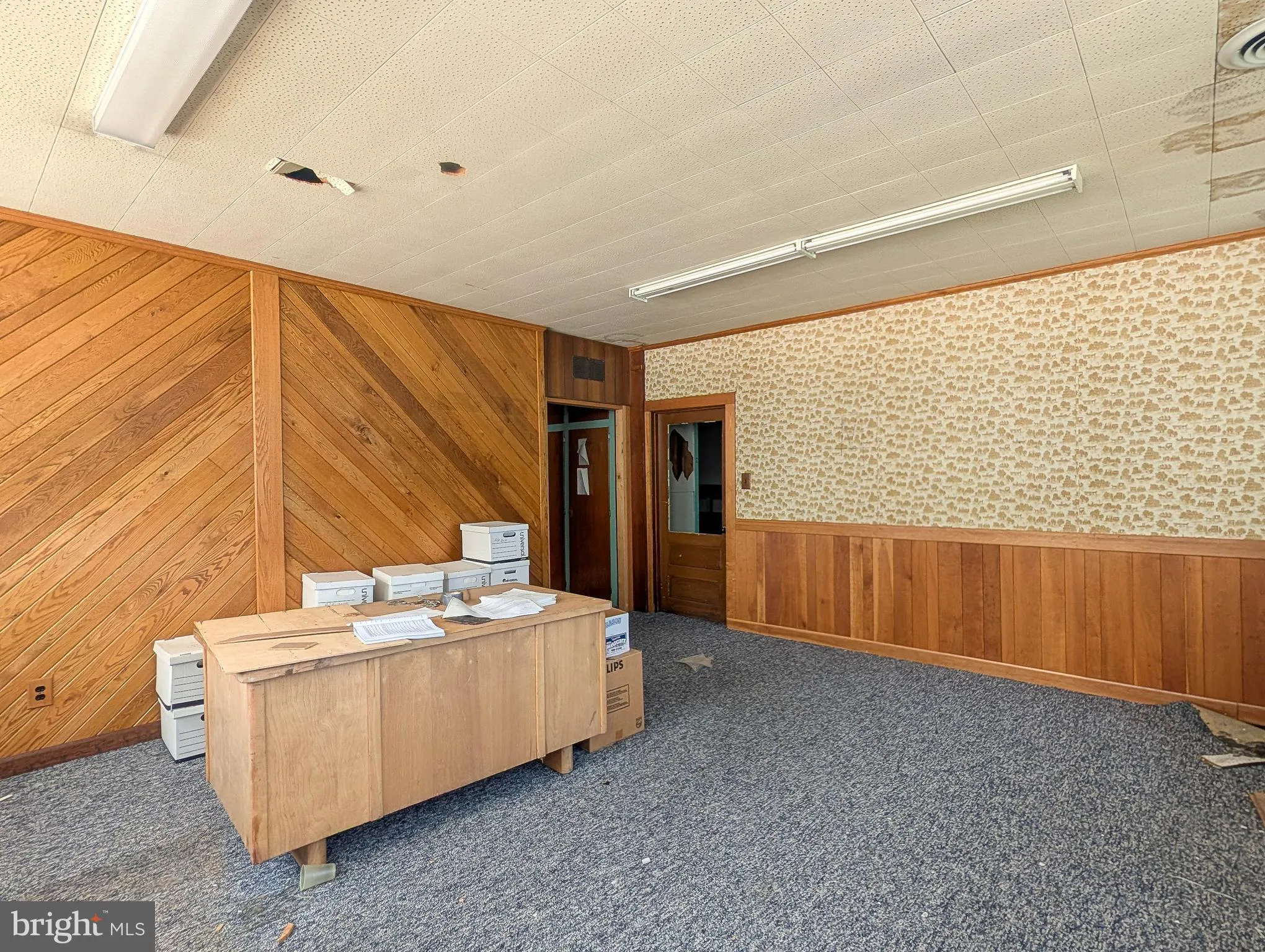 Additional image 147 of 43 West 3rd Street, Everett, PA 15537